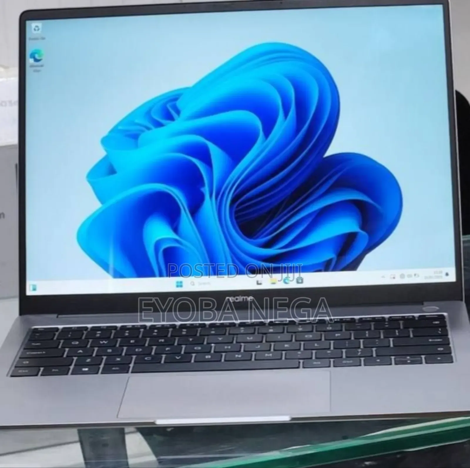New Laptop 8GB Intel Core I5 SSD 512GB