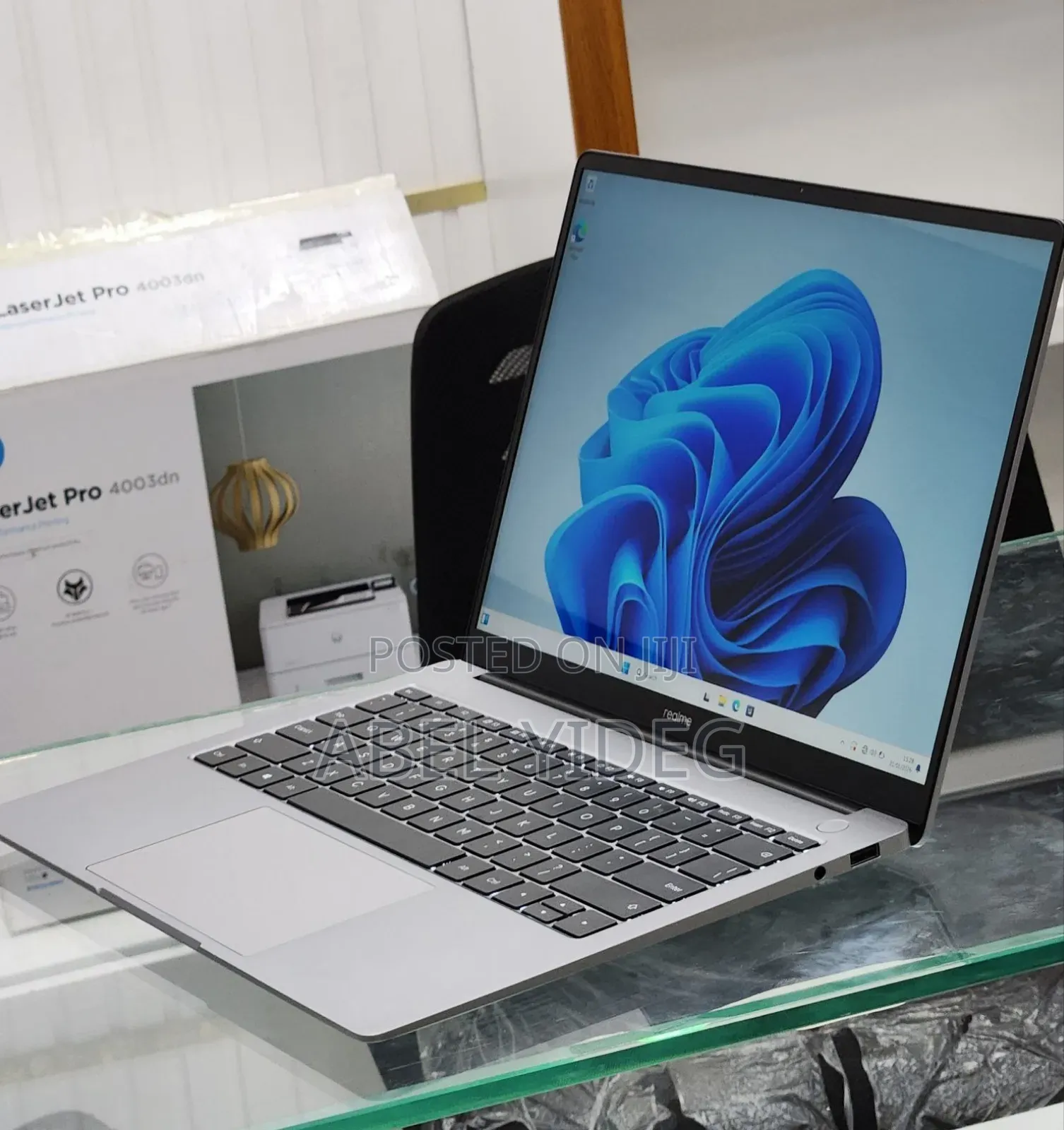 New Laptop 8GB Intel Core I5 SSD 512GB