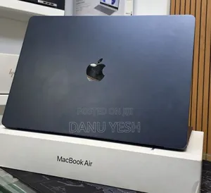 New Laptop Apple MacBook Air 2025 M4 15-Inch 16GB Apple M4 SSD 256GB
