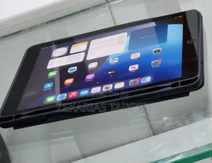 New Apple iPad 10.2 (2021) 64 GB Silver