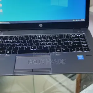 New Laptop Lenovo ThinkPad Yoga 370 8GB Intel Core I5 SSD 512GB