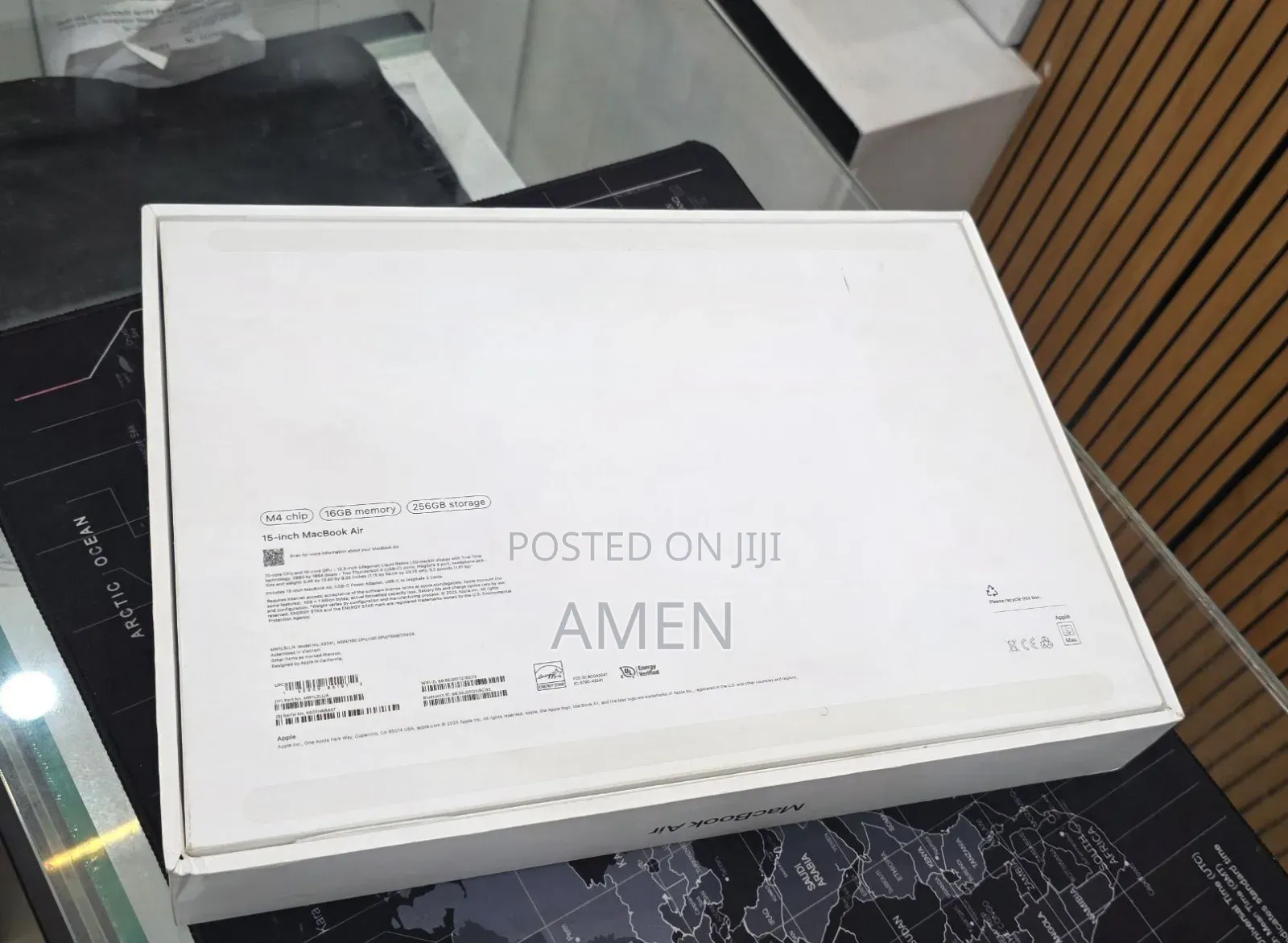 New Laptop Apple MacBook 16GB Apple M4 SSD 256GB