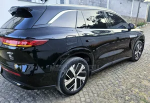 BYD Tang DM-i 2025 Black