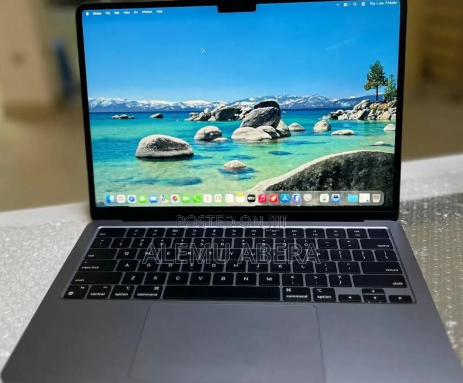 New Laptop Apple MacBook Air 2022 M2 8GB Apple M2 SSD 256GB