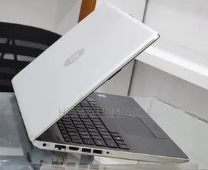 New Laptop HP Stream Notebook 4GB Intel Core I3 HDD 1T