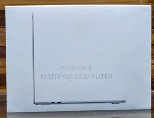 New Laptop Apple MacBook Air 2025 M4 13-Inch 16GB Apple M4 SSD 1T