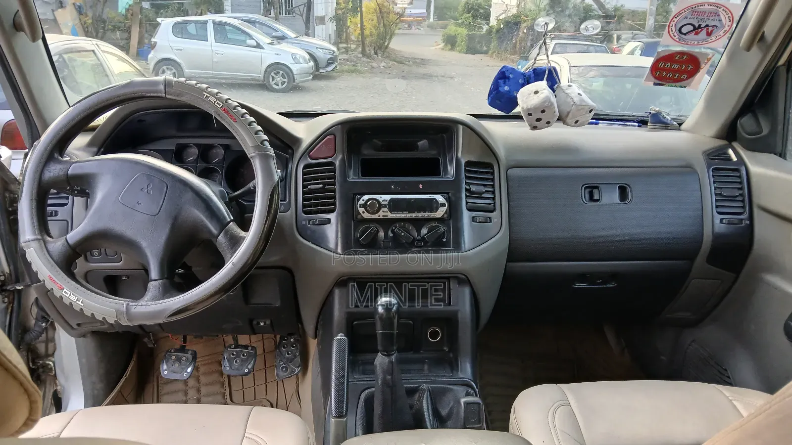 Mitsubishi Pajero 2002 Silver