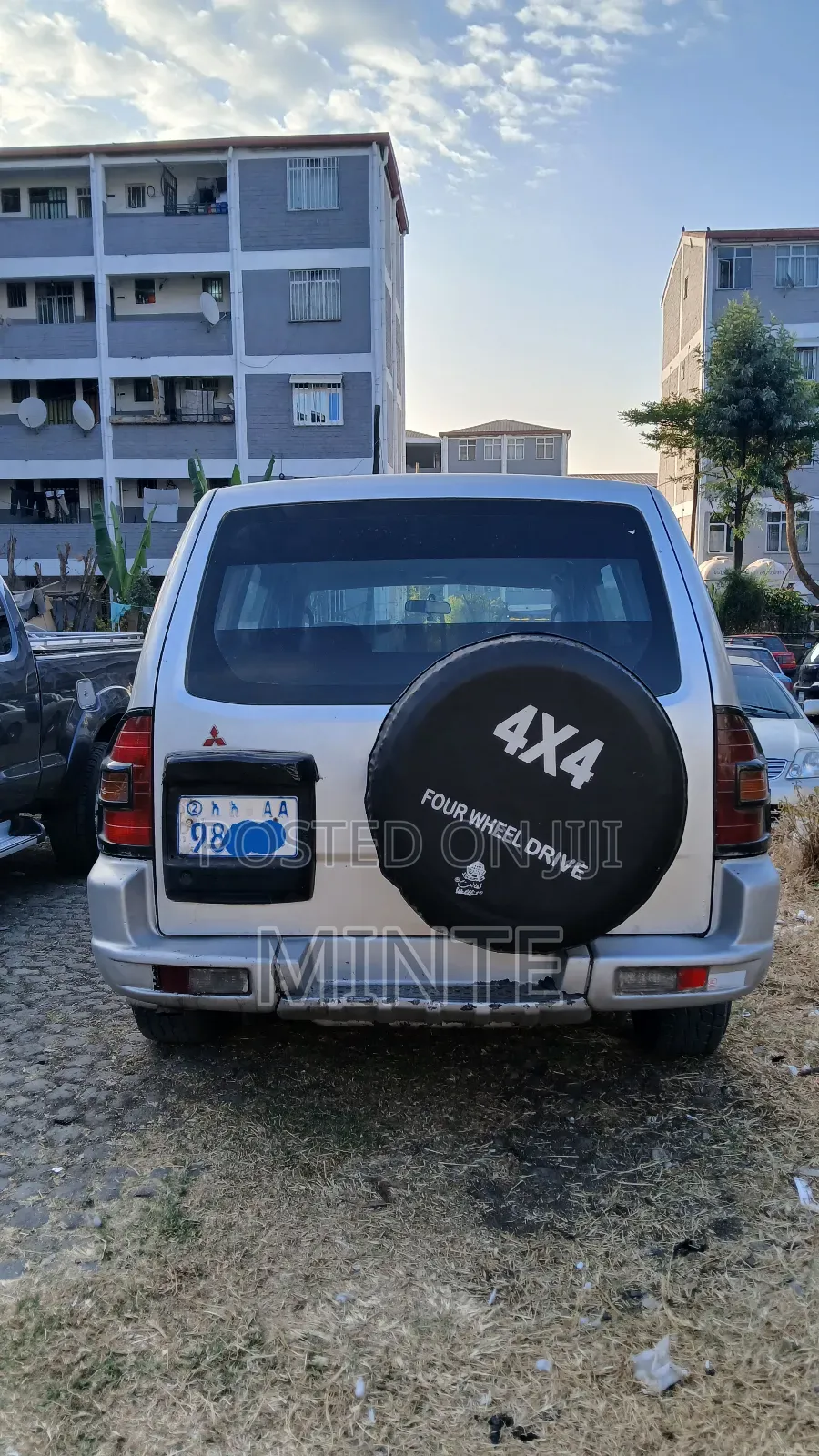Mitsubishi Pajero 2002 Silver