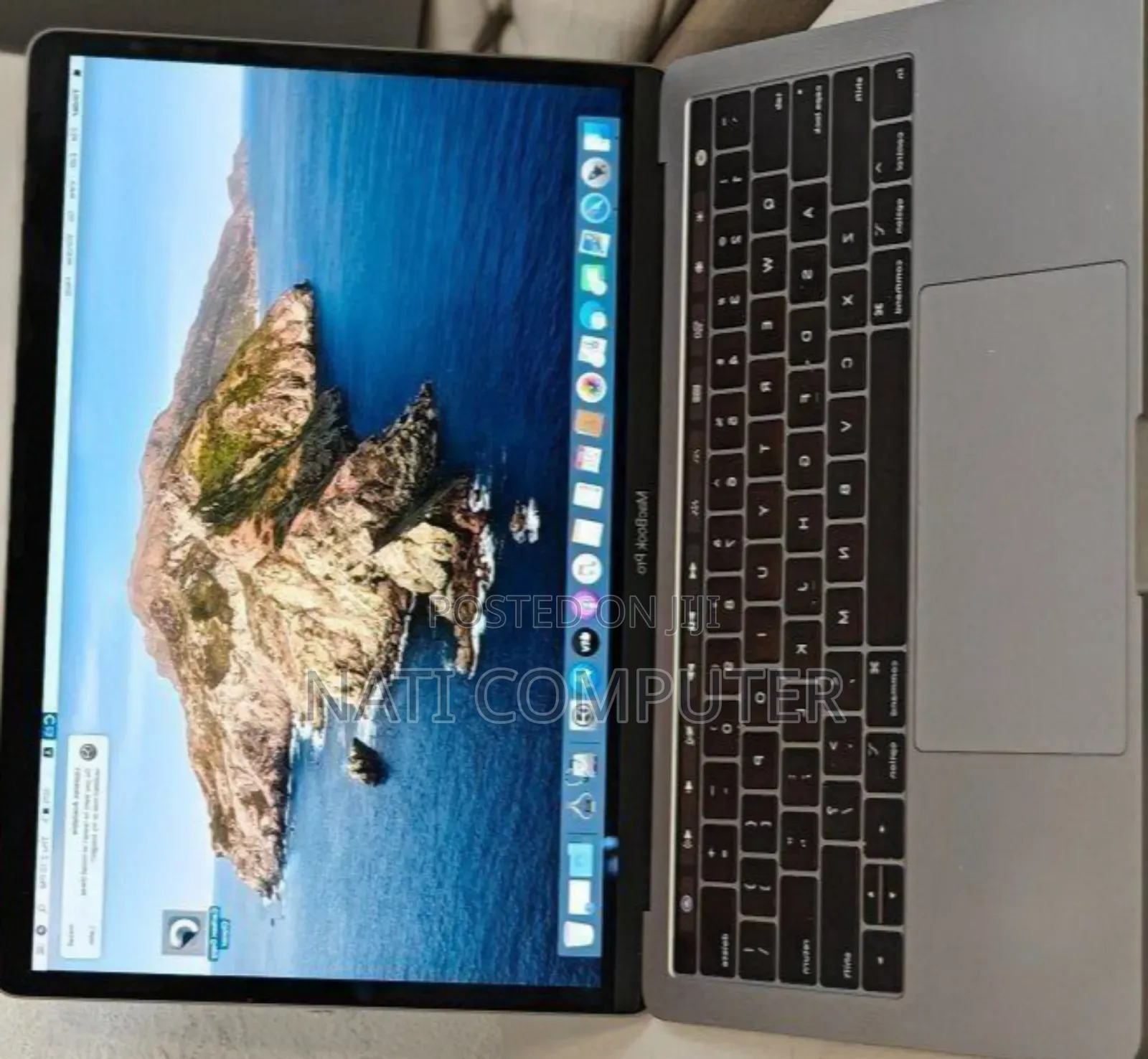 New Laptop Apple MacBook Pro 2019 16GB Intel Core I7 SSD 1T