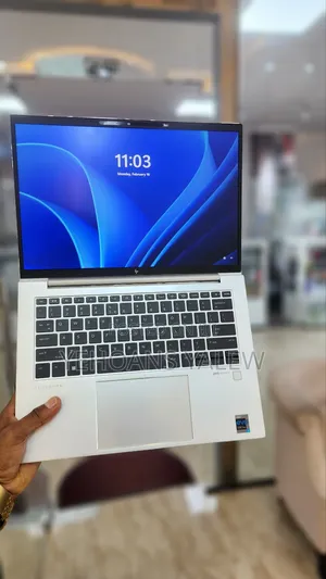 New Laptop HP EliteBook 840 10 16GB Intel Core I5 SSD 512GB