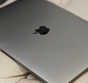 New Laptop Apple MacBook Pro 2019 16GB Intel Core I7 SSD 1T