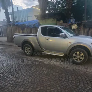 Mitsubishi L200 2007 Silver