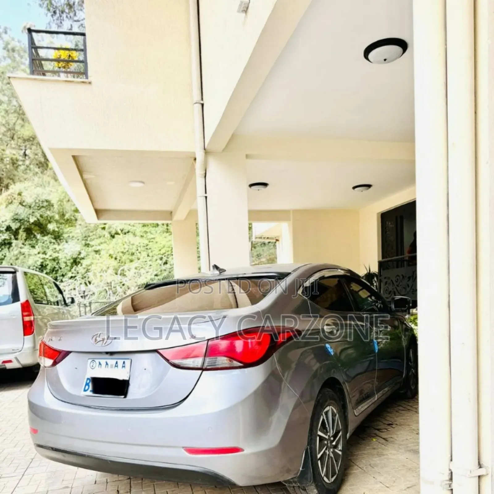 Hyundai Avante 2015 Silver