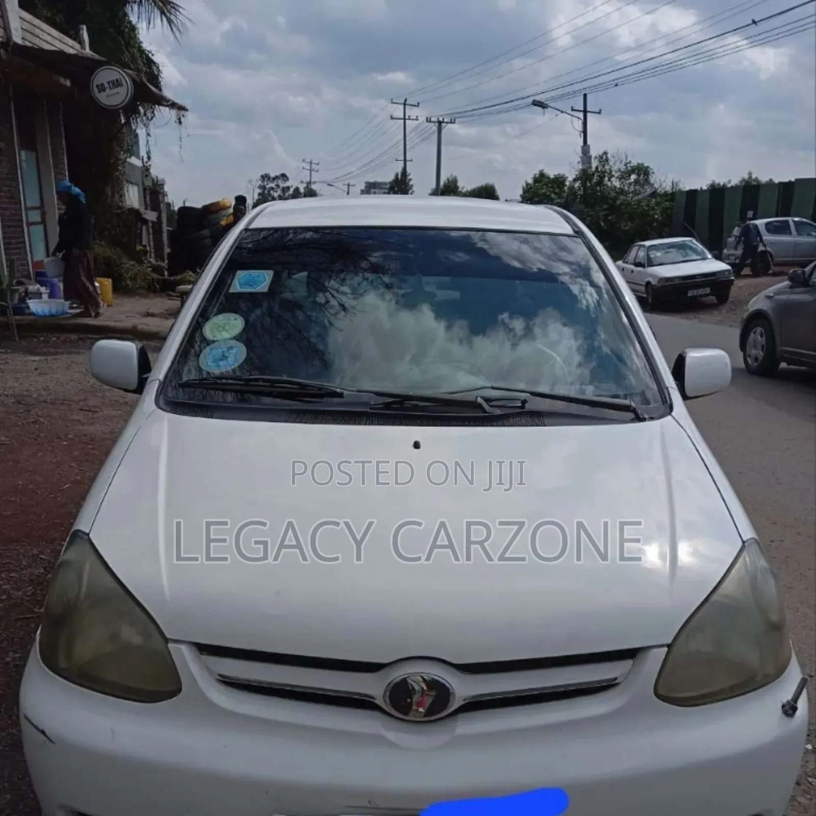 Toyota Platz 2005 White