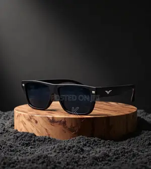 Stylish Black Sunglasse