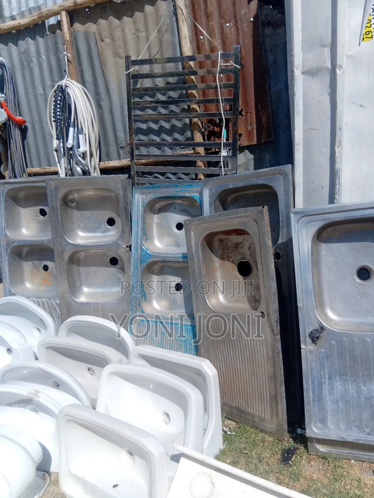 Kitchens Sink እቃ ማጠቢያ