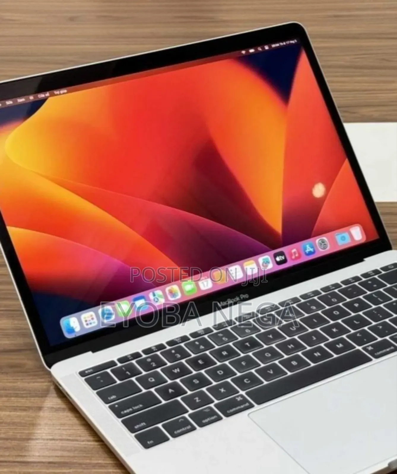 Laptop Apple MacBook Pro 2017 16GB Intel Core I7 SSD 512GB