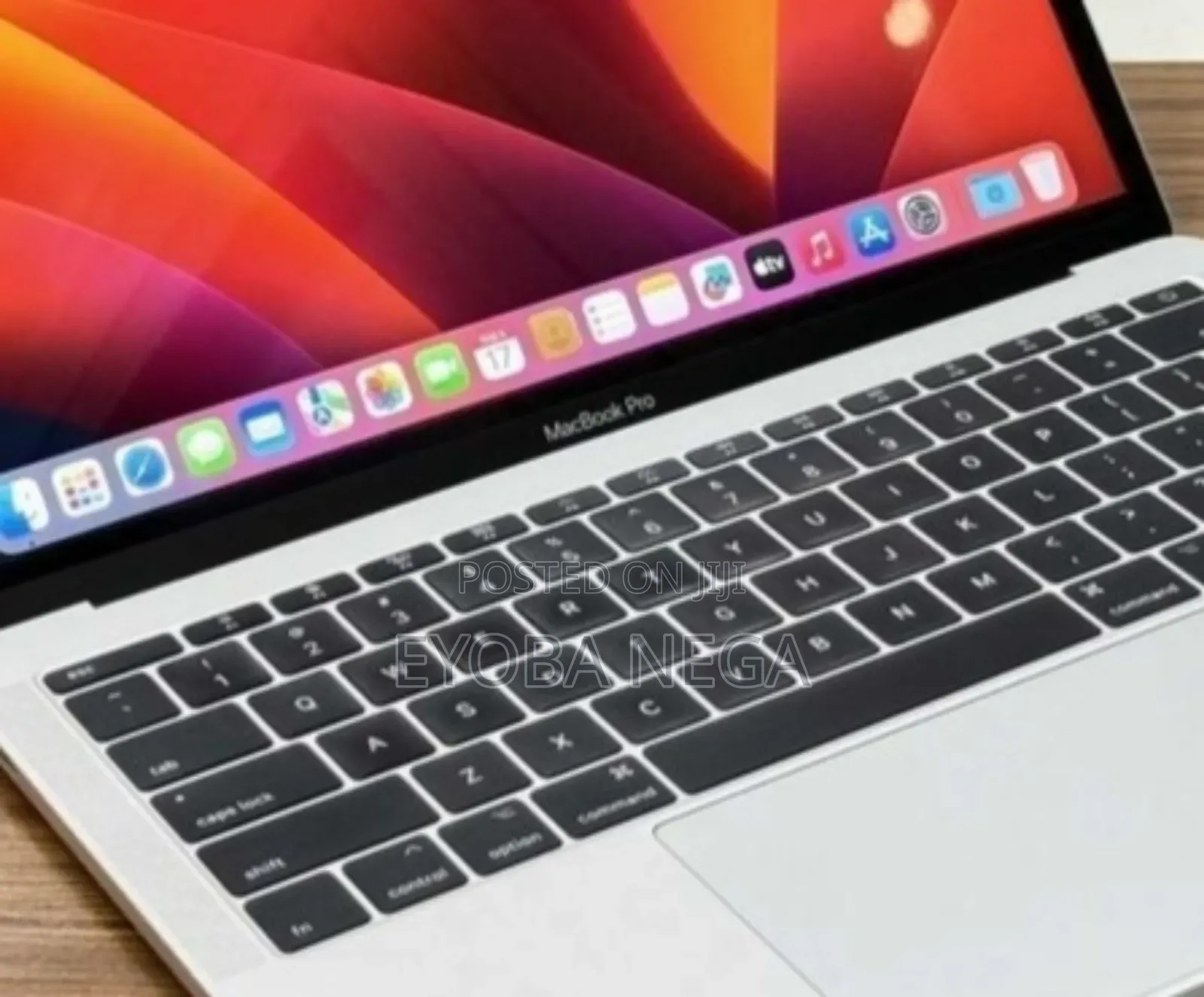 Laptop Apple MacBook Pro 2017 16GB Intel Core I7 SSD 512GB