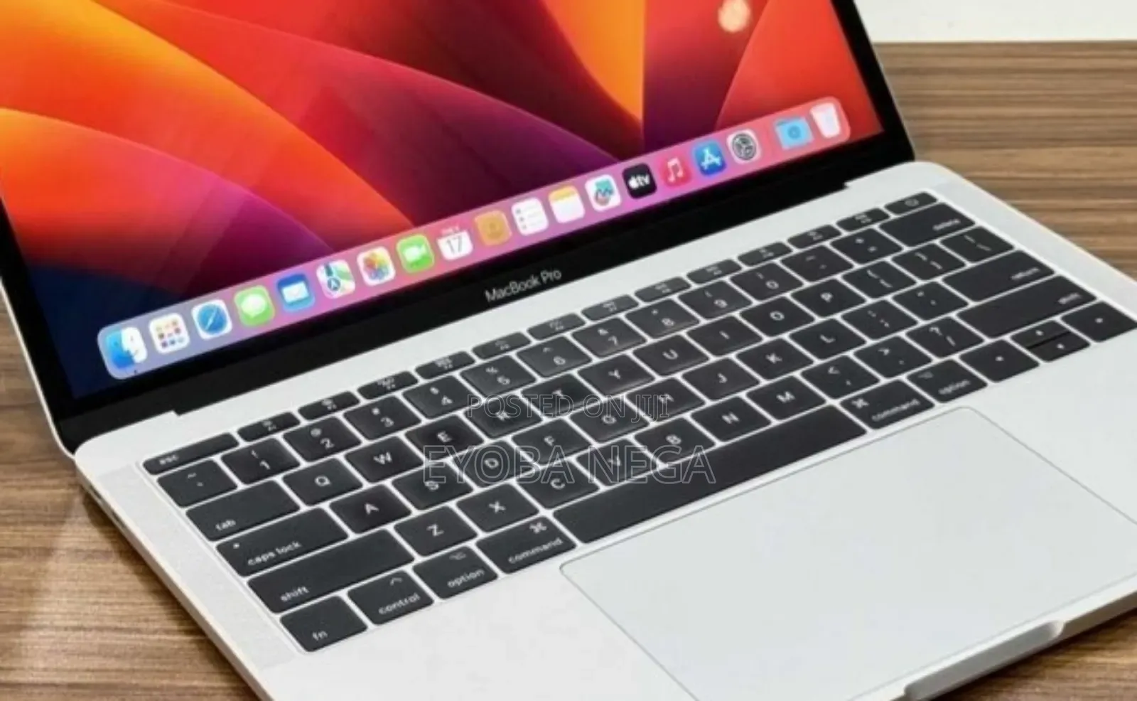 Laptop Apple MacBook Pro 2017 16GB Intel Core I7 SSD 512GB