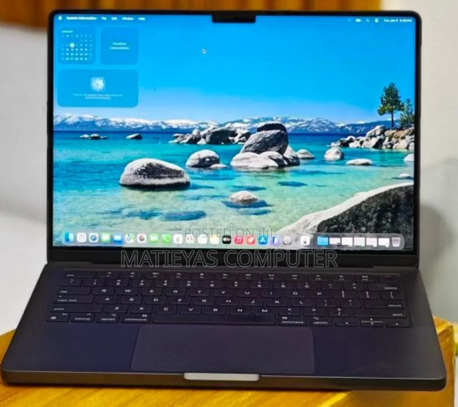 New Apple MacBook Pro 2023 M3 14-Inch 18GB Apple M3 Pro SSD 512GB