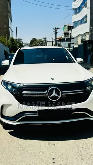 New Mercedes-Benz EQC EQC400 4MATIC 2023 White