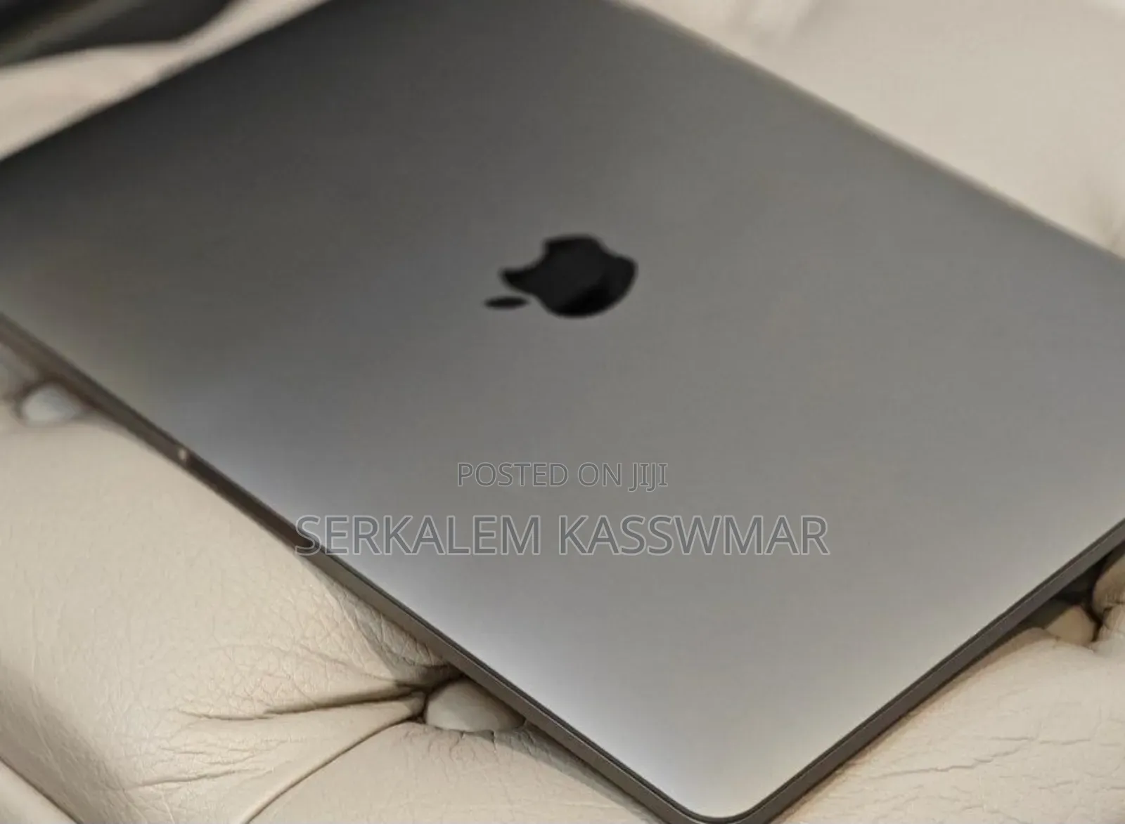 New Laptop Apple MacBook Pro 2019 16GB Intel Core I7 SSD 1T