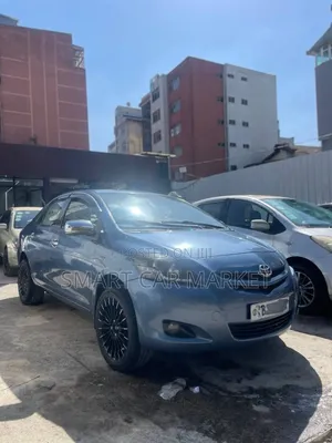 Toyota Belta 2008 Blue