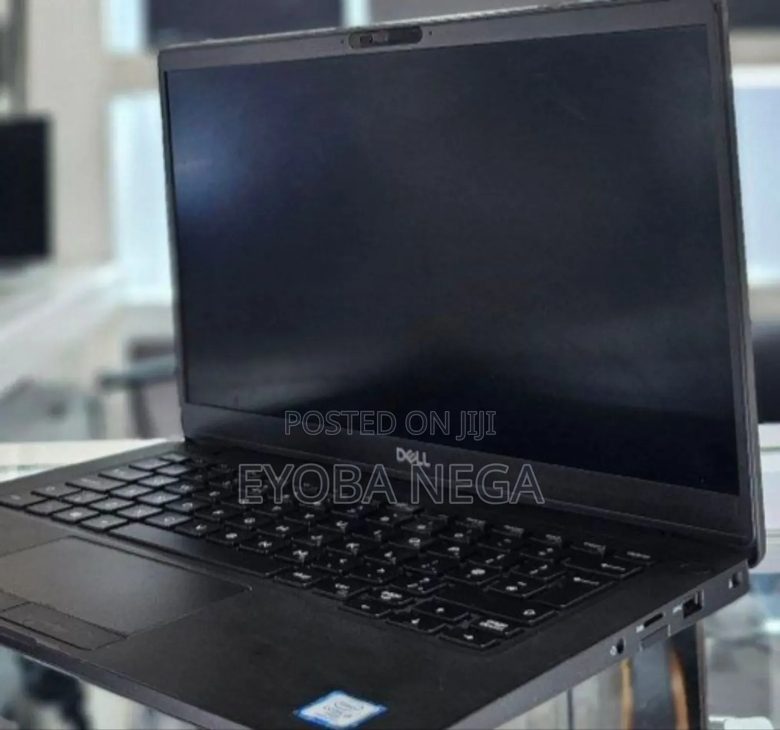 Laptop Dell Latitude 5310 8GB Intel Core I5 SSD 256GB