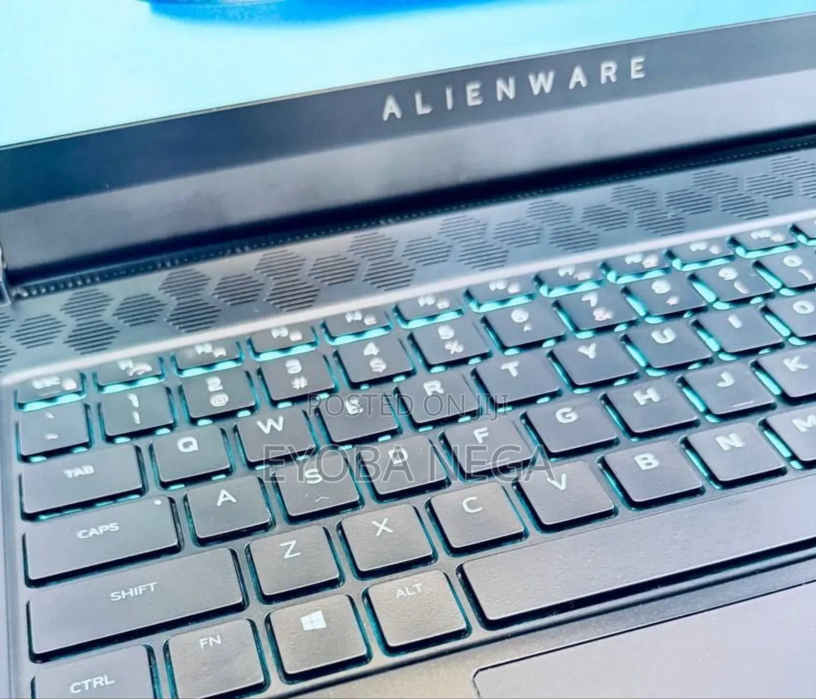 New Laptop Alienware M15 R3 24GB AMD Ryzen 9 SSD 1T