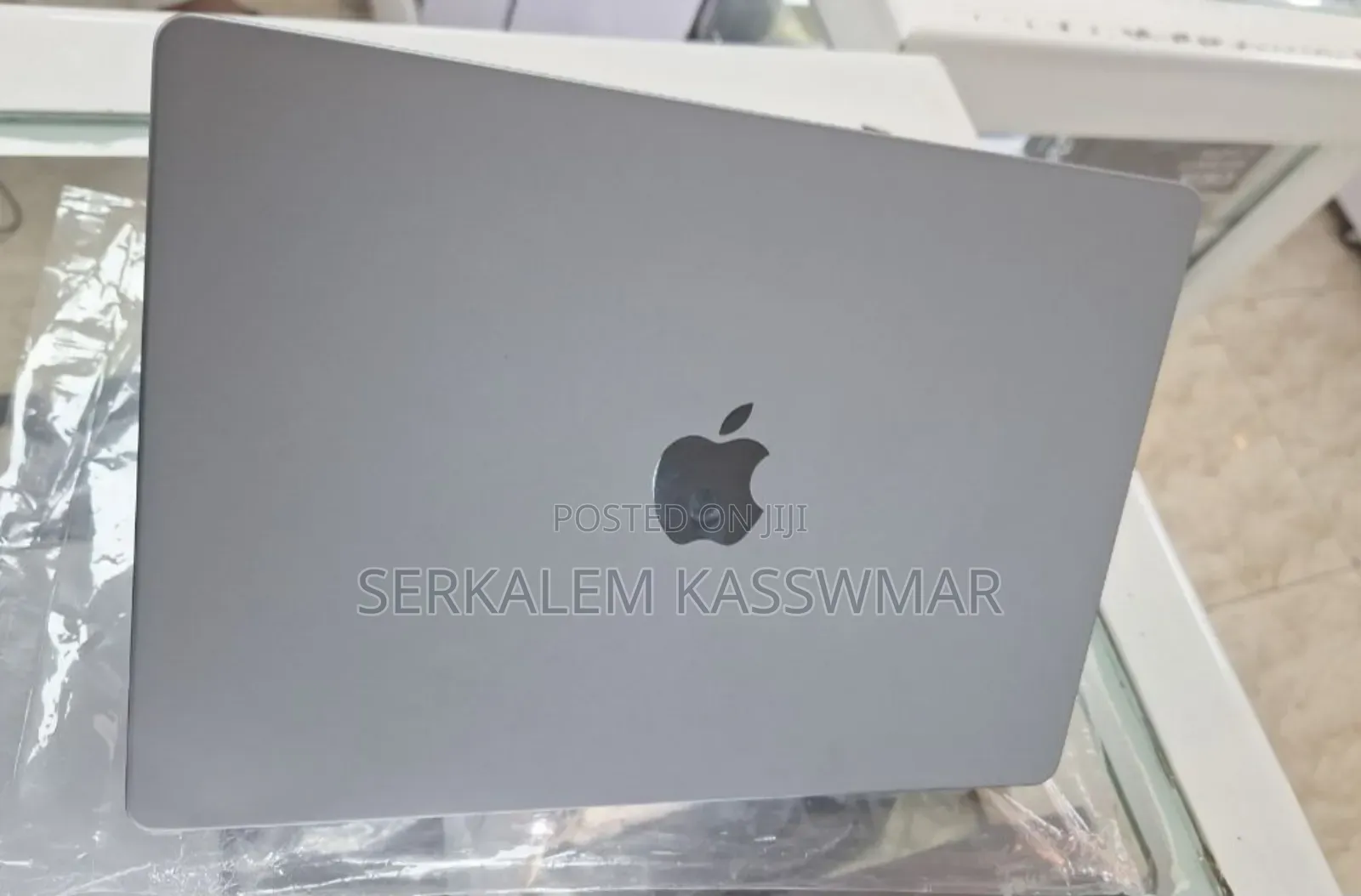 New Laptop Apple MacBook Pro 32GB Apple M1 SSD 512GB