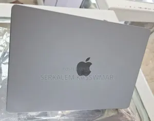 New Laptop Apple MacBook Pro 32GB Apple M1 SSD 512GB