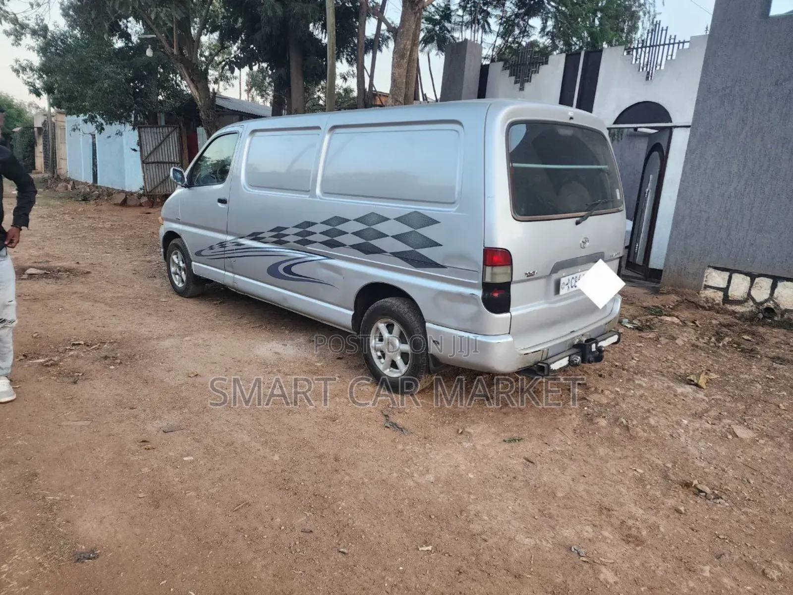 Toyota HiAce 2006 Silver
