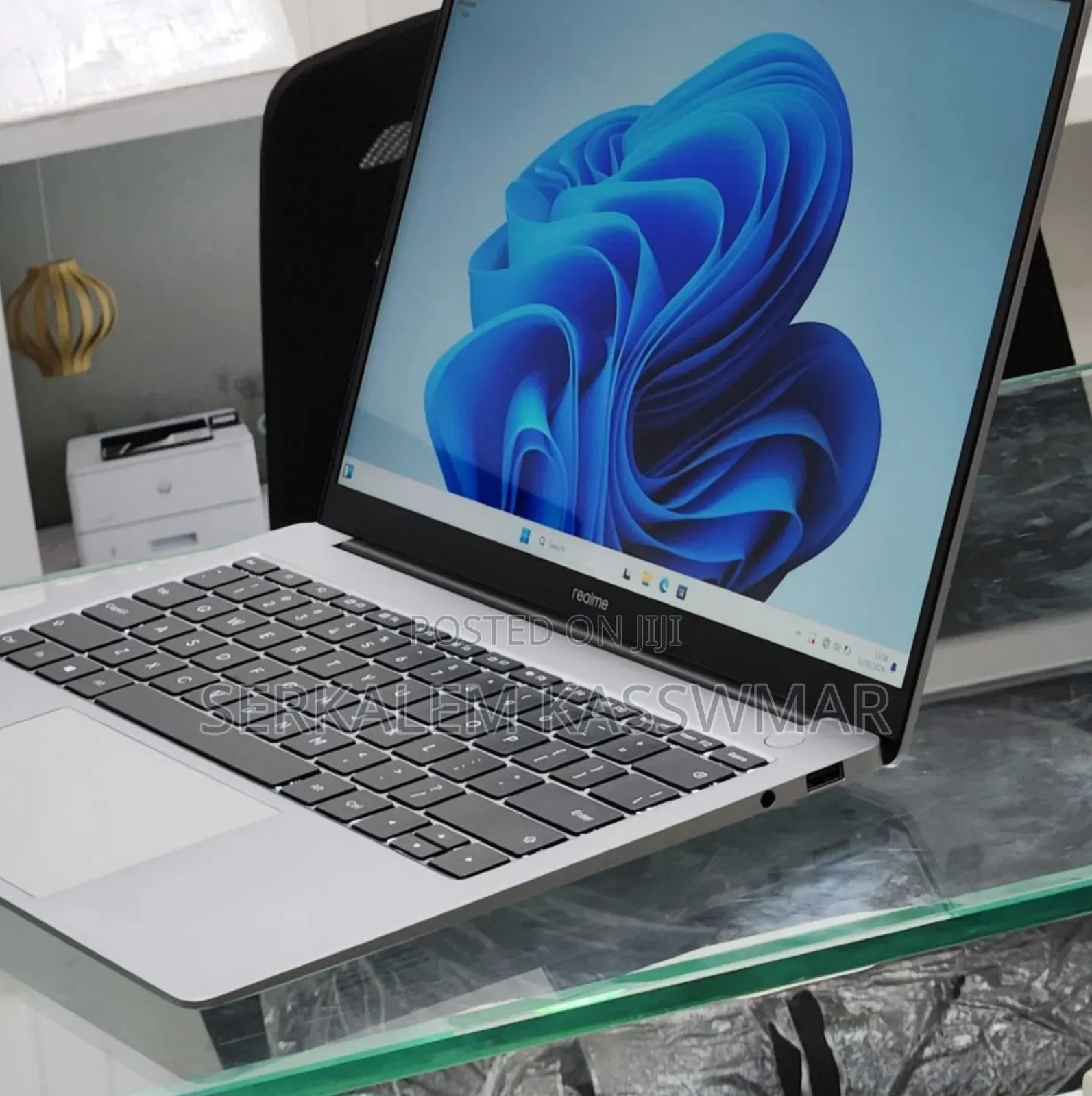 New Laptop 8GB Intel Core i5 SSD 512GB