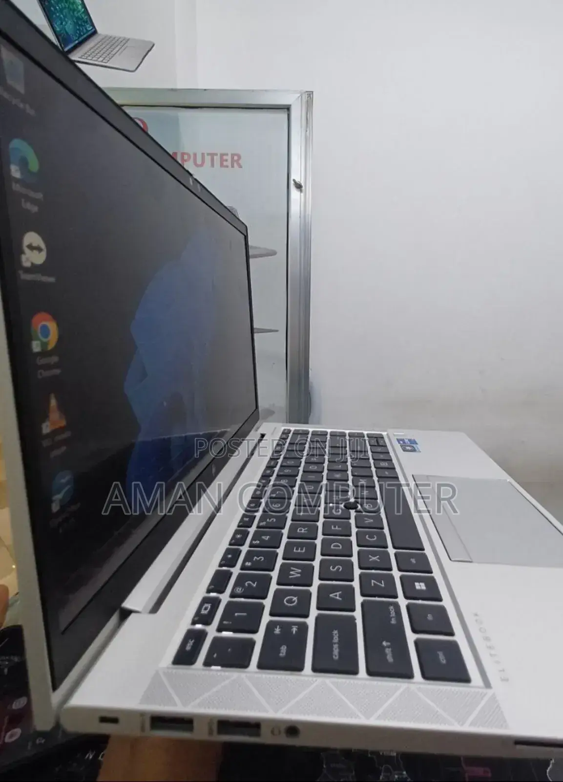 New Laptop HP EliteBook 840 G8 16GB Intel Core I5 SSD 512GB