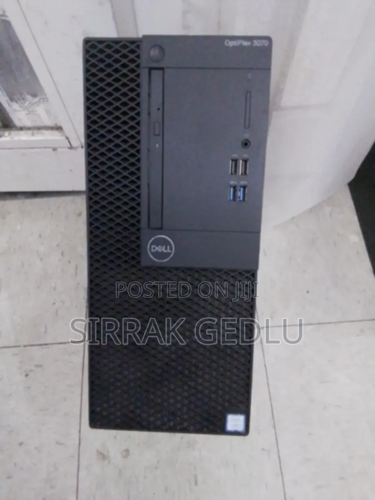 Desktop Computer Dell OptiPlex 3070 1GB Intel Core i3 HDD 1T