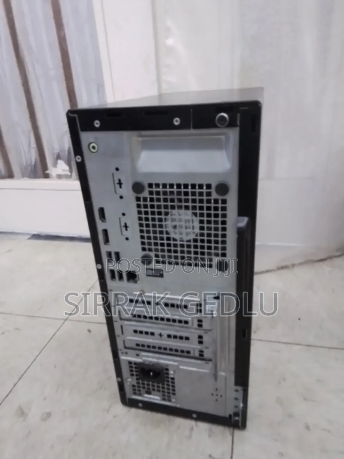 Desktop Computer Dell OptiPlex 3070 1GB Intel Core i3 HDD 1T