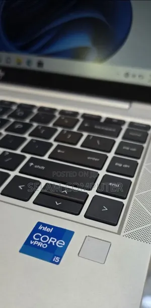 New Laptop HP EliteBook 840 G8 16GB Intel Core I5 SSD 512GB