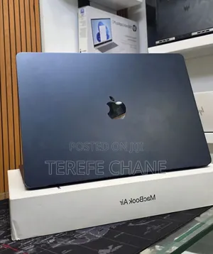 New Apple MacBook Pro 2024 M4 14-Inch 16GB Intel Core I5 SSD 256GB