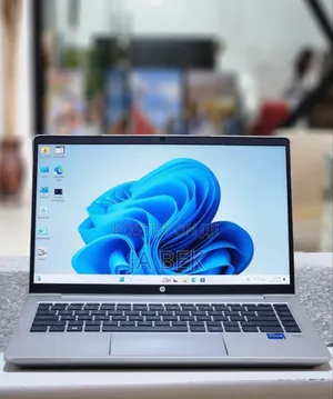 New Laptop HP ProBook 440 G8 8GB Intel Core I5 SSD 256GB