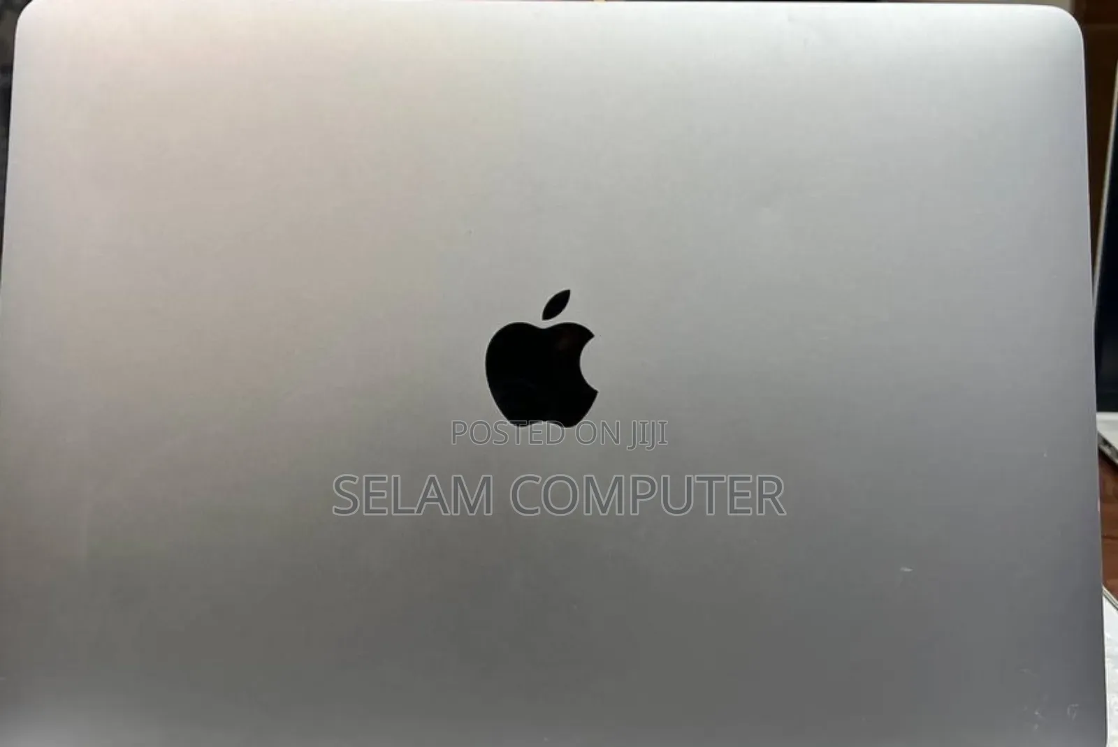 New Laptop Apple MacBook Pro 2019 8GB Intel Core I5 SSD 128GB