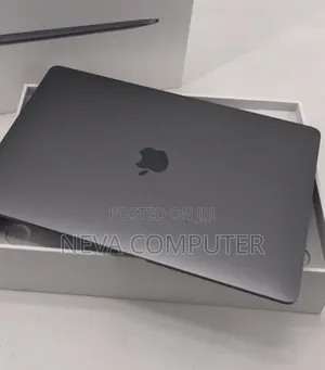 New Laptop Apple MacBook Air 2020 M1 16GB Apple M1 SSD 256GB