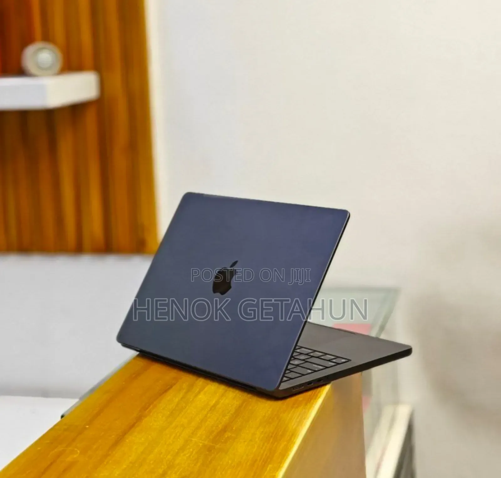 New Apple MacBook Pro 2023 M3 Max 14-Inch 18GB Apple M3 SSD 512GB