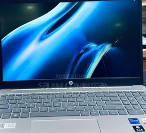 New Laptop HP Stream Notebook 16GB Intel Core I5 SSD 512GB