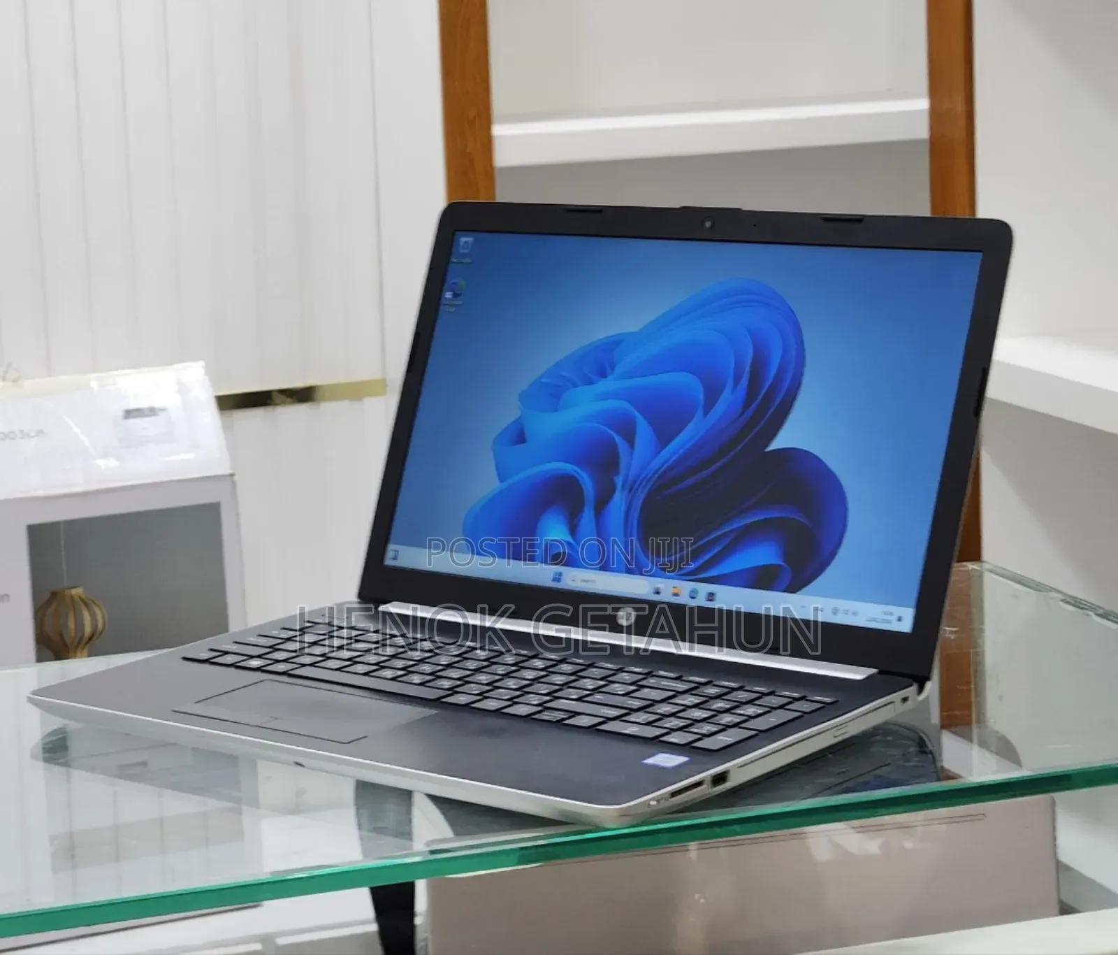 New Laptop HP Stream Notebook 4GB Intel Core I3 SSD 1T
