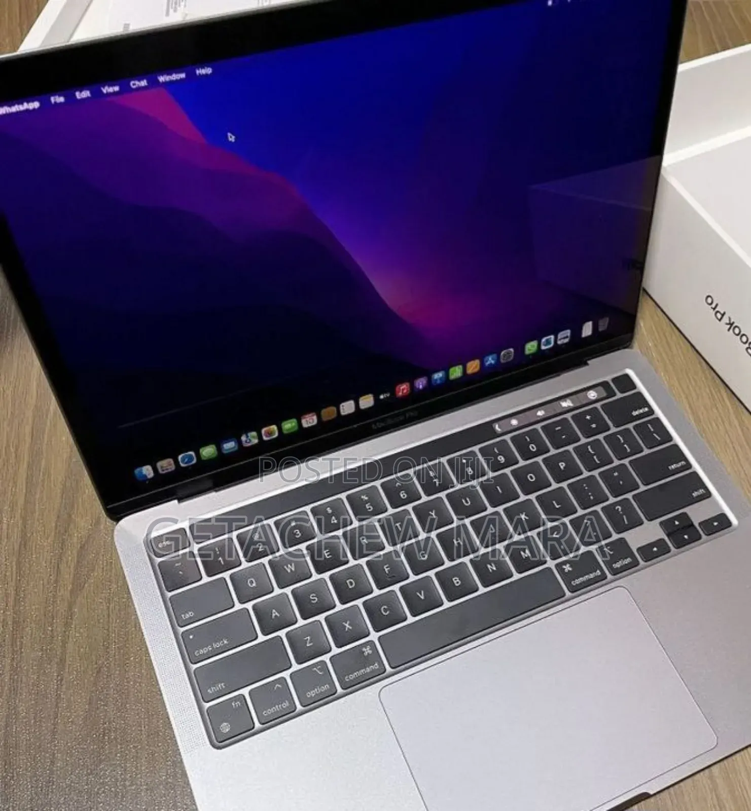 New Laptop Apple MacBook Air 2020 M1 16GB Intel SSD 256GB