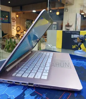 New Laptop HP Stream 14 8GB Intel Pentium SSD 72GB
