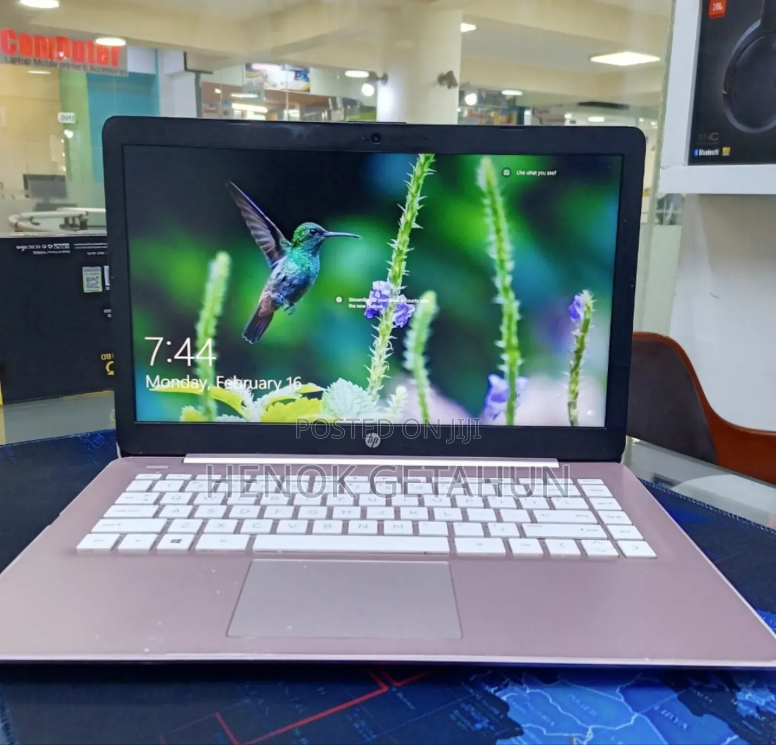 New Laptop HP Stream 14 8GB Intel Pentium SSD 72GB