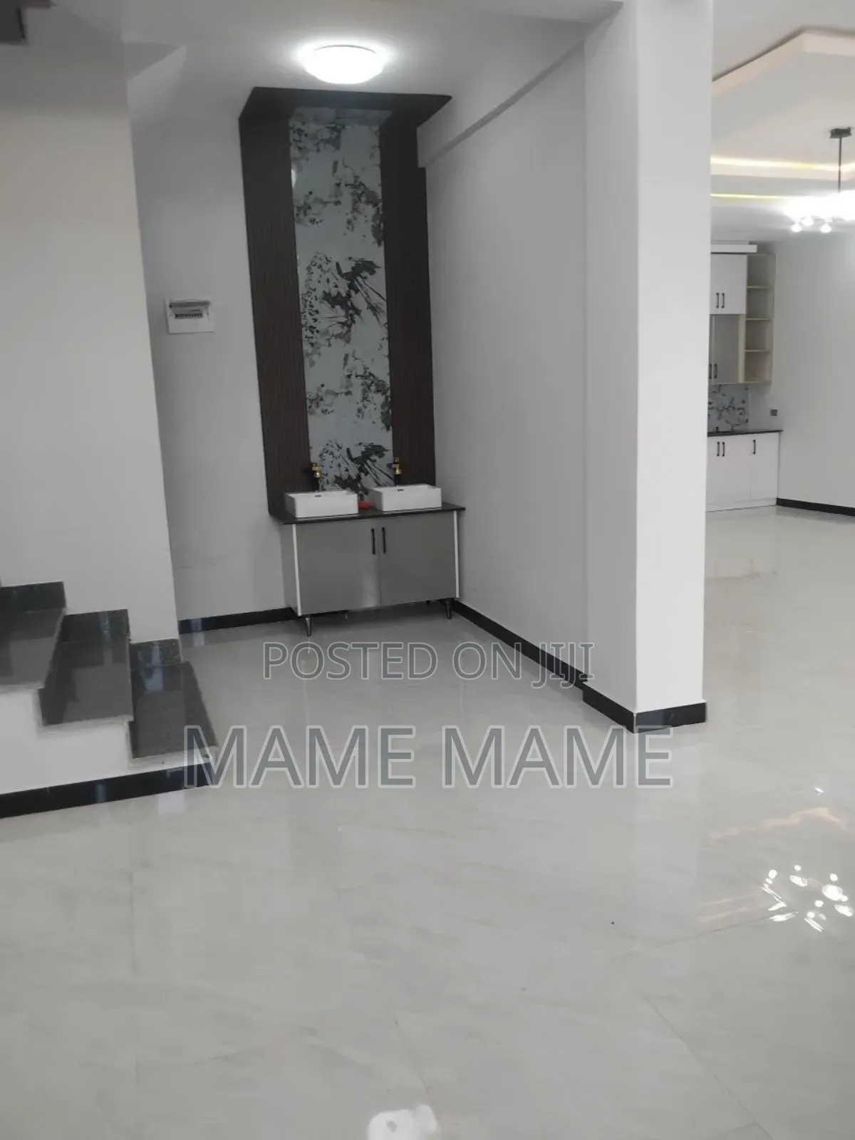 7bdrm House in Addis Abeba, Bole for sale