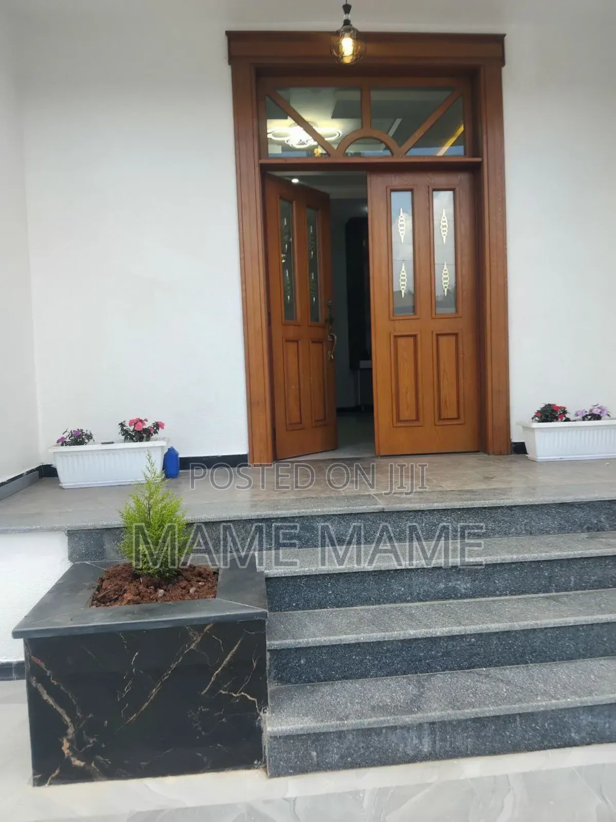 7bdrm House in Addis Abeba, Bole for sale