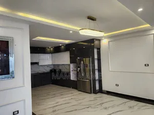 7bdrm House in Addis Abeba, Bole for sale